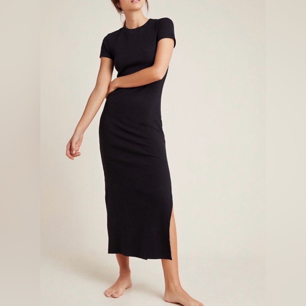 Black Short-Sleeve Midi Dress with Side Slit
